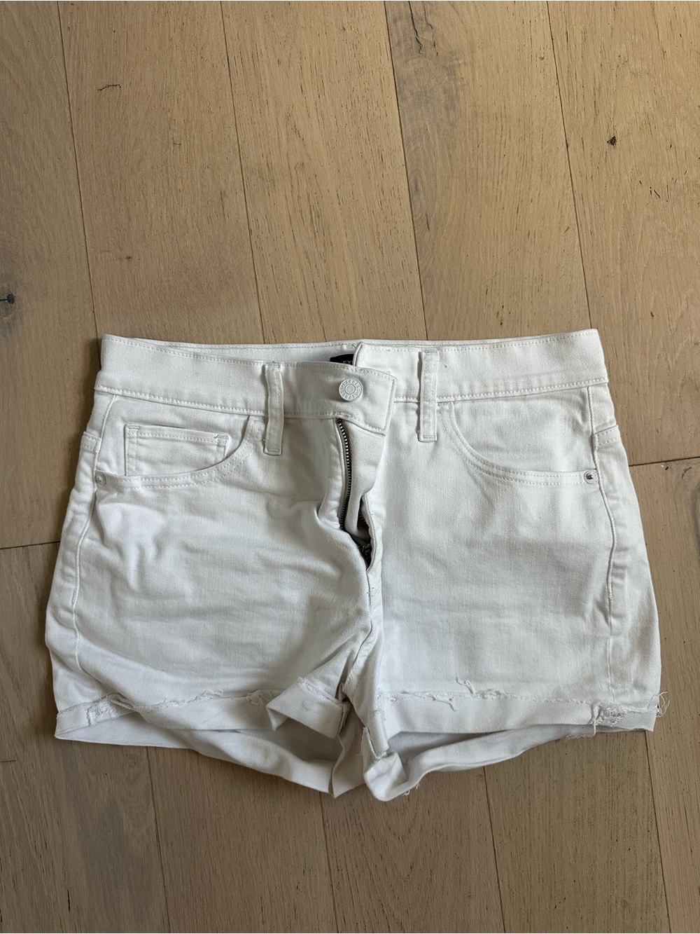 Express Shorts